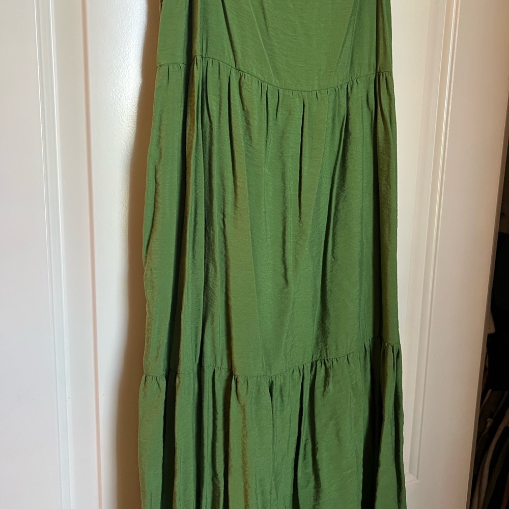 SOLD Abercrombie Trapeze Midi Dress - Picture 3 of 6